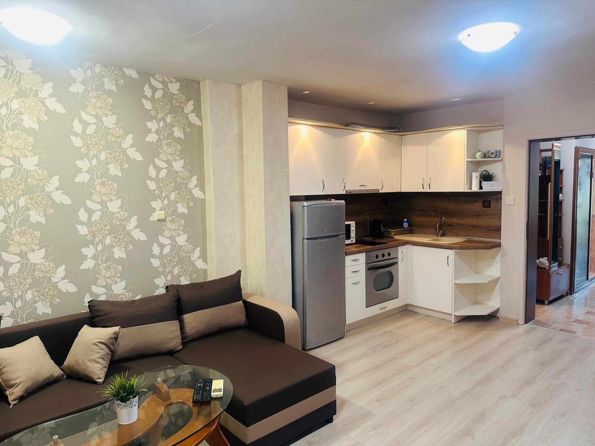 Lux Apartment Sisi Burgas Exteriör bild