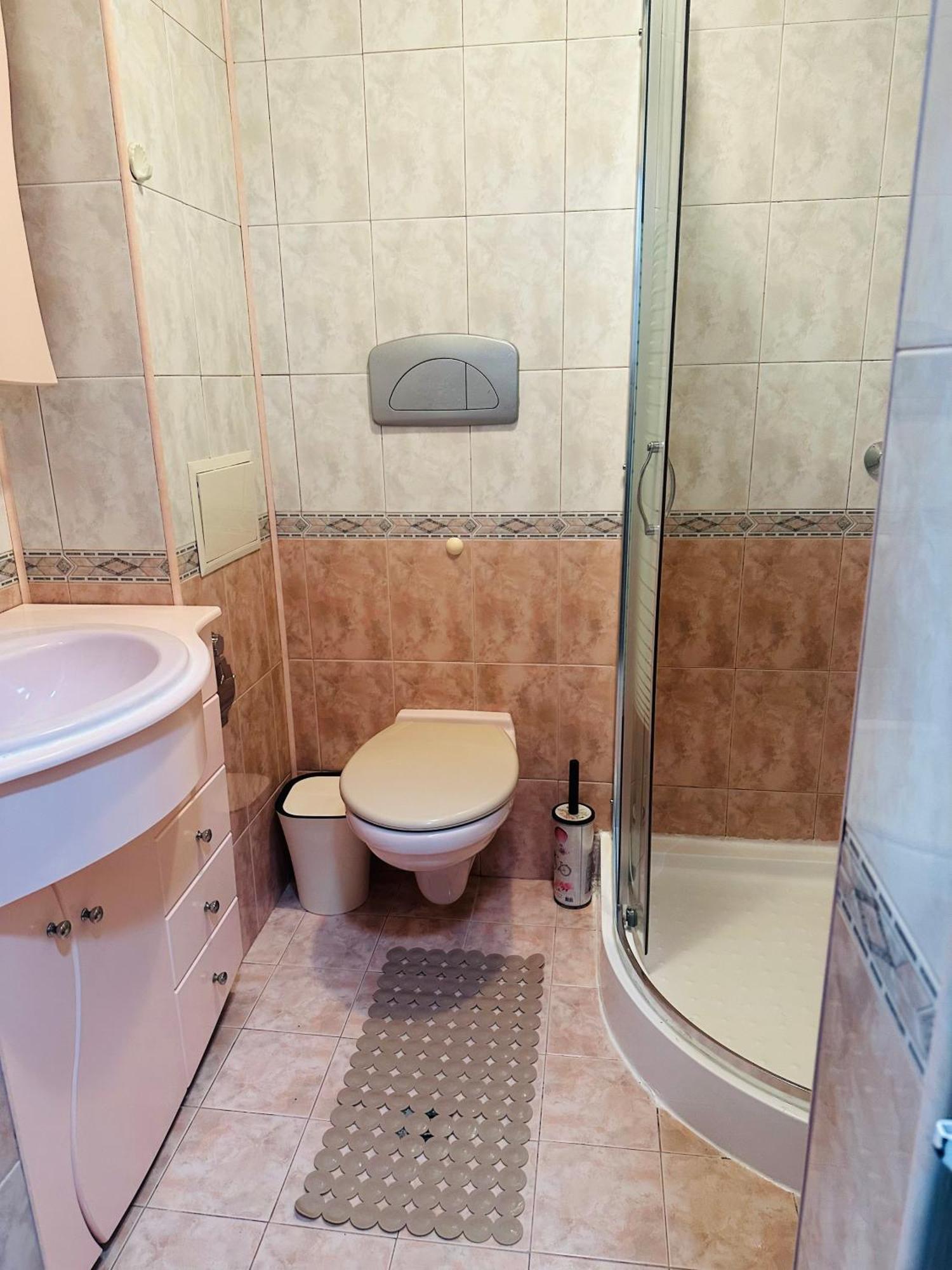 Lux Apartment Sisi Burgas Exteriör bild